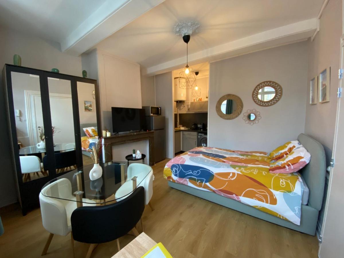 Studio En Plein Coeur De Ville Saint-Omer  Eksteriør bilde