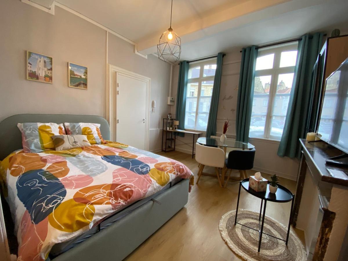 Studio En Plein Coeur De Ville Saint-Omer  Eksteriør bilde